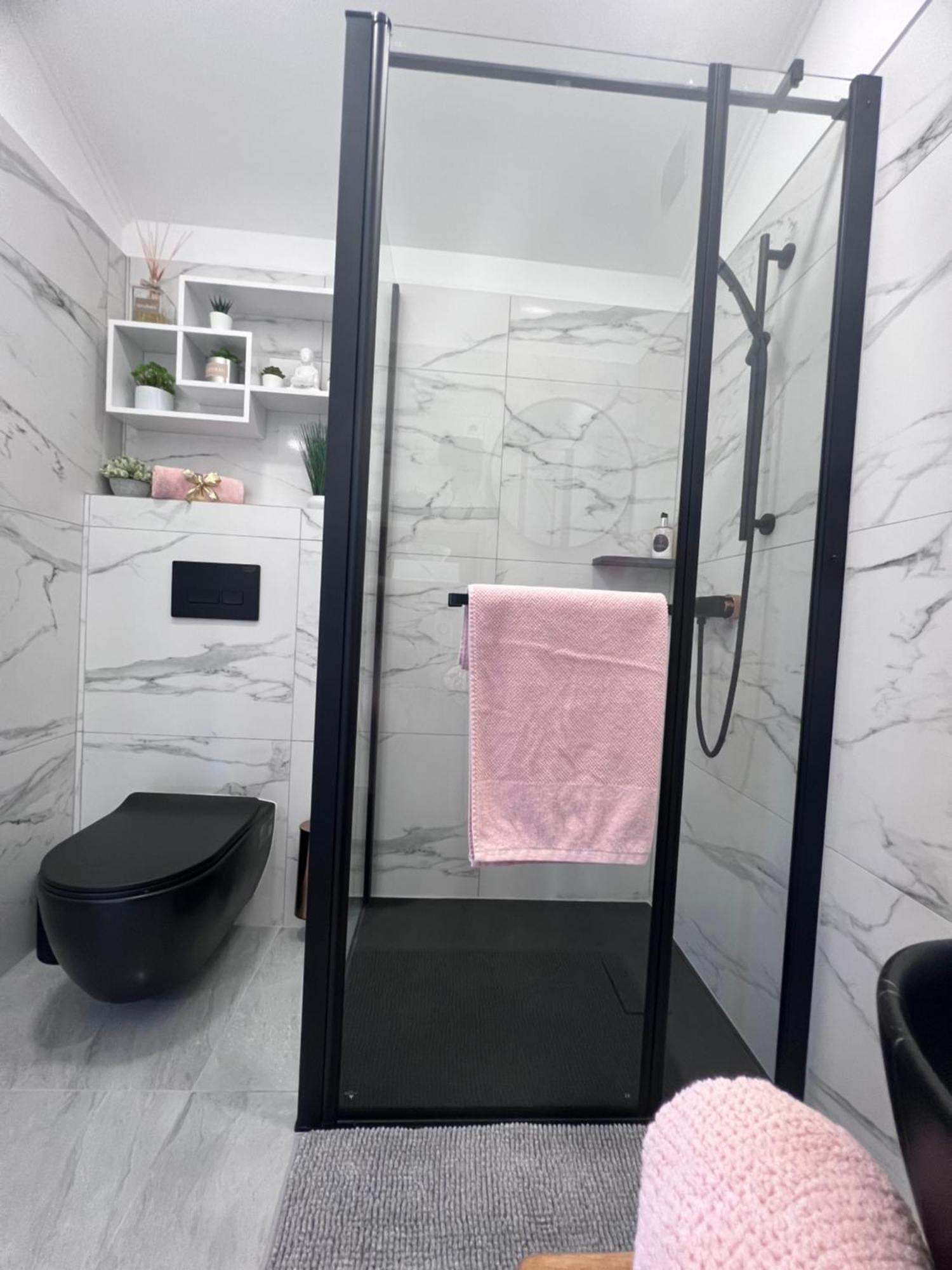 Apartment Sova Or Deluxe Room 33 Bled Bagian luar foto